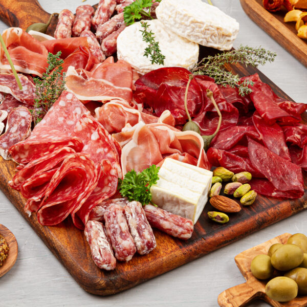 Tagliere Di Salumi E Formaggi