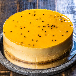 Passionfruit Cake 8"